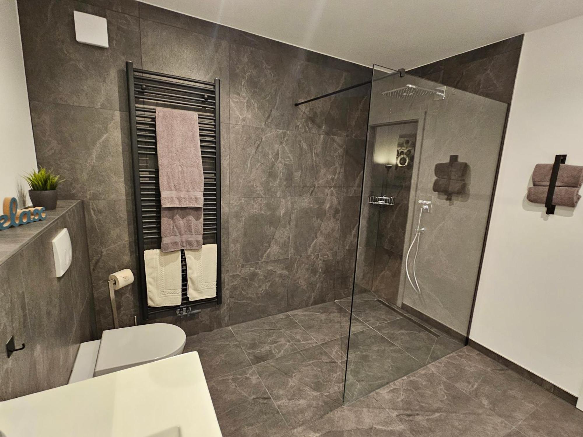 Apartment Traumzeit - Ebenerdige In - Kaestorf